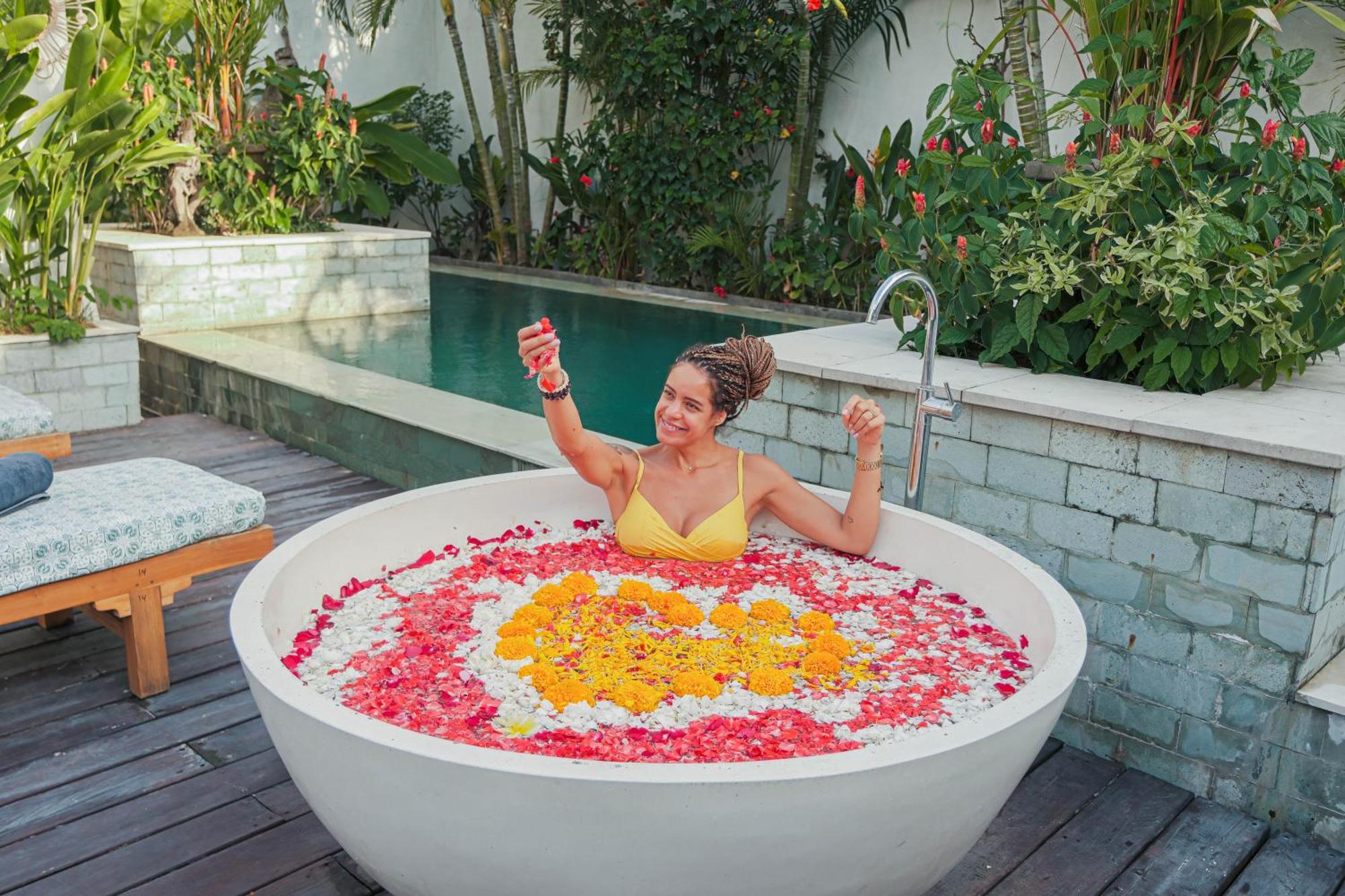 Bella Seseh, 3-br With Private Pool * Canggu (Bali)